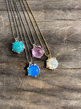 Load image into Gallery viewer, Collana Desiderando Quarzo Pink / Amore e Compassione - Sara Lubrano